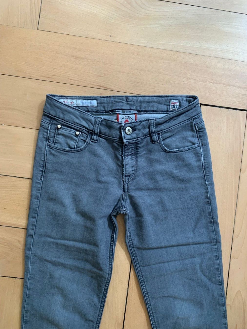 Jeans: CYCLE JEANS - Skinny Jeans grau 26 – Usato da Zürich venduto da Diazaio 1