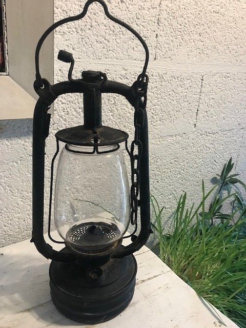 ANCIENNE LAMPE A PÉTROLE EN ETAIN DU DAUPHINOIS Apprieu 38140