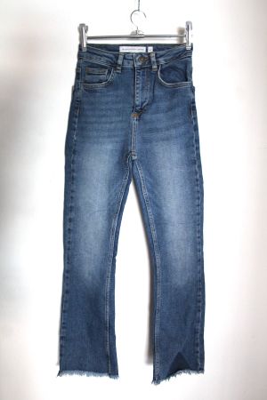 Crop Flare Pants Jeans , Sitz 24 ,