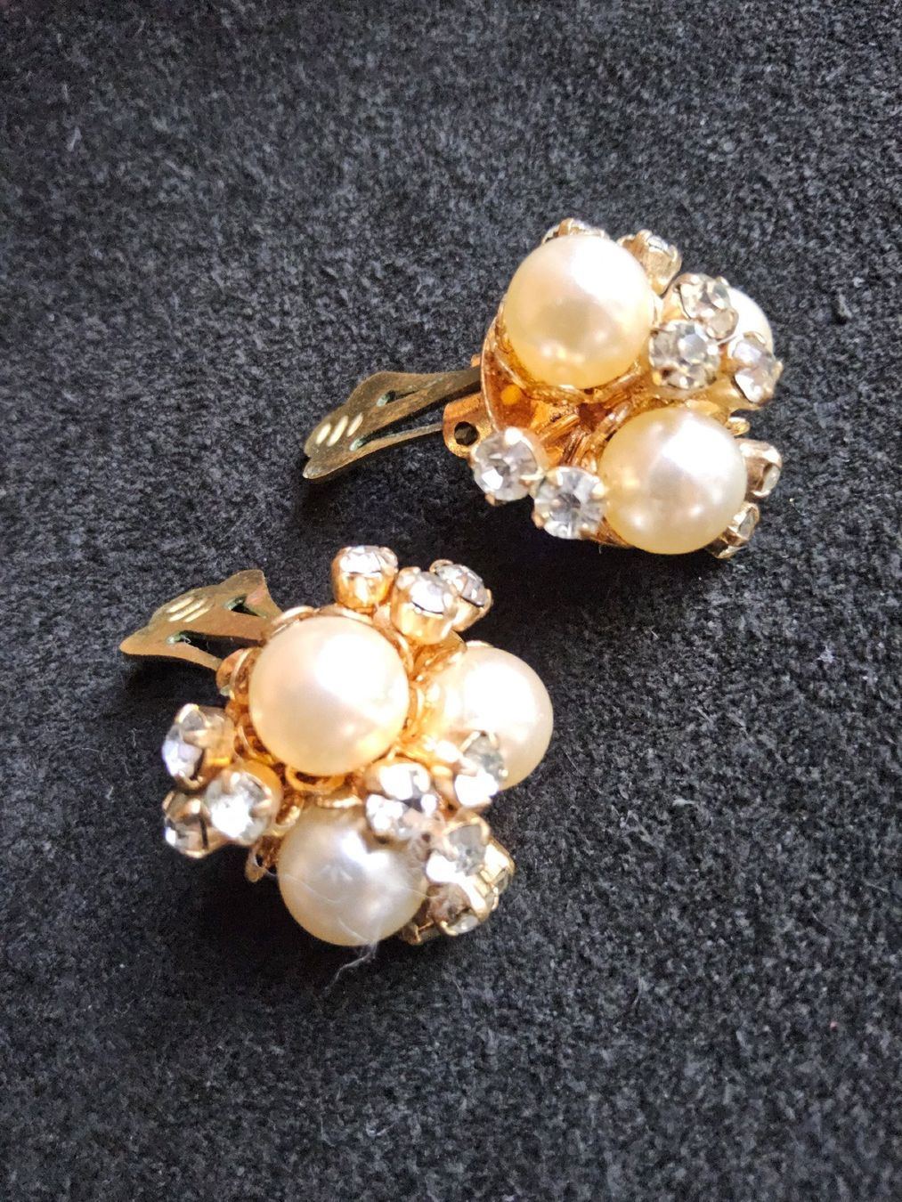 Orecchini pendenti & Orecchini a lobo: Vintage Perlen/Strass Ohrclips, 1940er – Usato da Zürich venduto da helsan 7