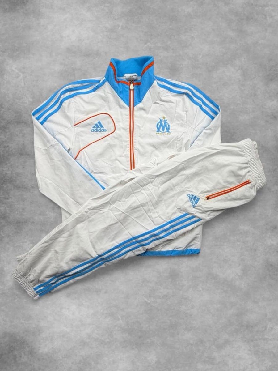 Adidas Lots de vêtements: Adidas marseille tracksuit – D'occasion à Erlinsbach SO par TogaResell