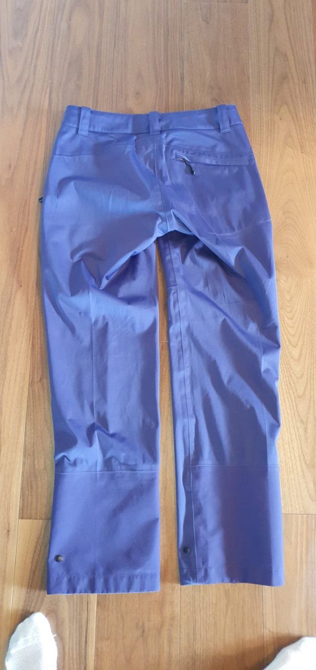 Nike Pantaloni: Pantalons Nike GOLF waterproof stretch - S – Nuovo (secondo la descrizione) da St-Sulpice VD venduto da juhdu 1