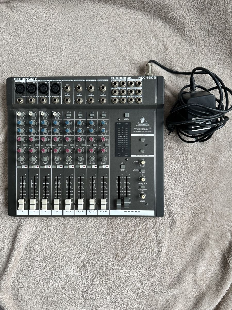 Behringer Eurorack MX1602 (Gebraucht) in Schaffhausen für CHF 31 – mit ...