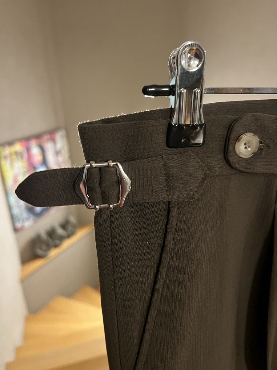 Pantaloni: Pantalon gurkha élégant homme – Nuovo (secondo la descrizione) da Villars-Ste-Croix venduto da Maaaat 2