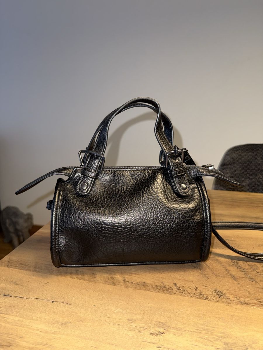 Sacs femmes: Handtasche schwarz – D'occasion à Subingen par lej_ 3