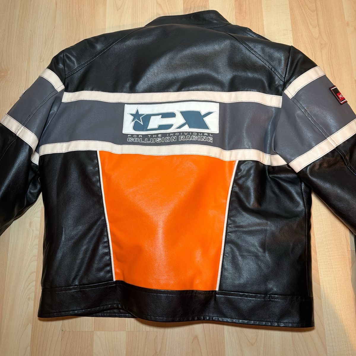 Giacche: Collusion Racing Leather Jacket, Great Condition, Size XL – Usato da St. Gallen venduto da ber_82p9 4