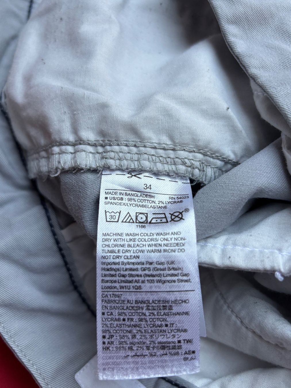 Gap Pantaloni: GAP Bermudas hellgrau 34 – Usato da Balsthal venduto da Uroby 3