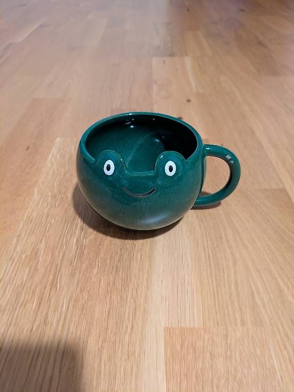 Tazze: Herzige Froschtasse – Usato da Birsfelden venduto da L.L.CoolBean