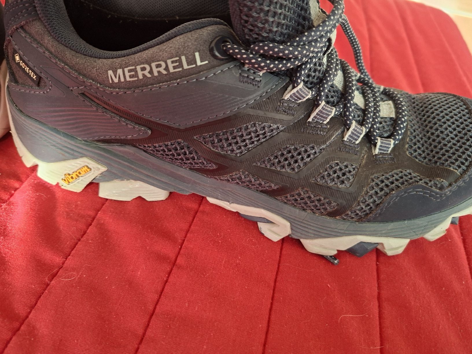 Merrell Scarpe da uomo: Wanderschuhe Merrell Gore-Tex Grösse 40 dunkelblau – Usato da Sumiswald venduto da Cicco02 3