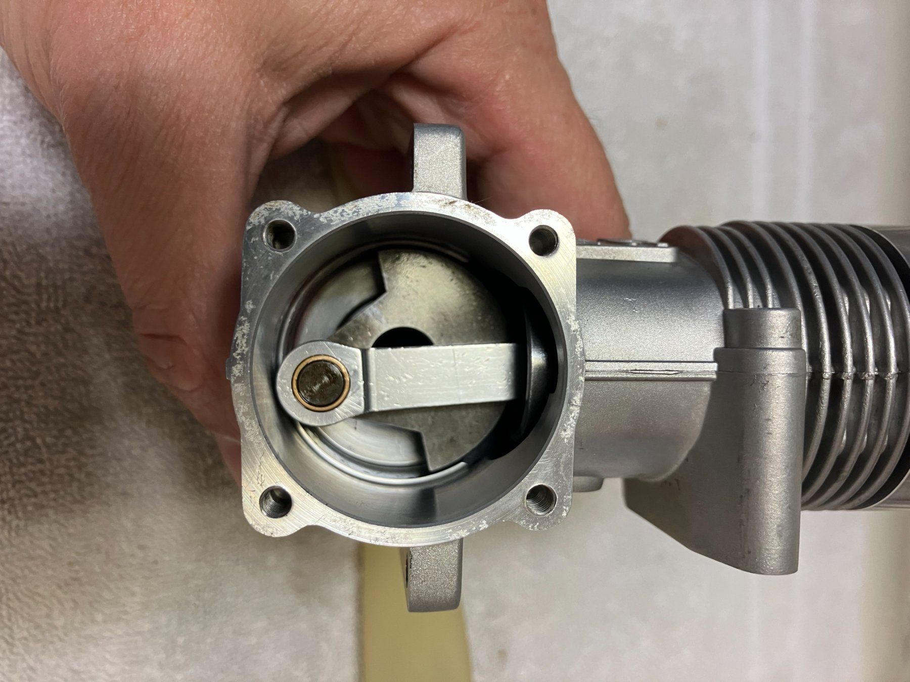 Motoren: OS MAX 60 FP 10ccm R/C Modellmotor Nitro – Gebraucht aus Breitenbach von  2