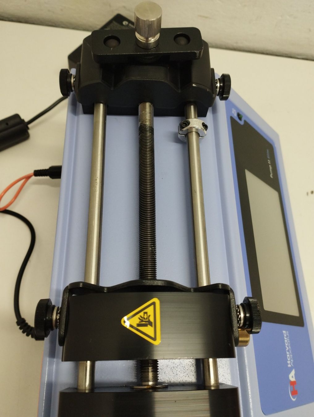 Accessori da laboratorio: Harvard Pump Model 11 Elite Syringe Pumpe – Usato da Niederdorf venduto da LeptonAG_Labor 5