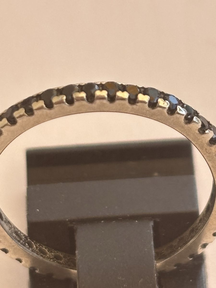 Anelli: Ring 925 Silber mit schwarzen Steinen  – Usato da Langnau am Albis venduto da flusspflege 3