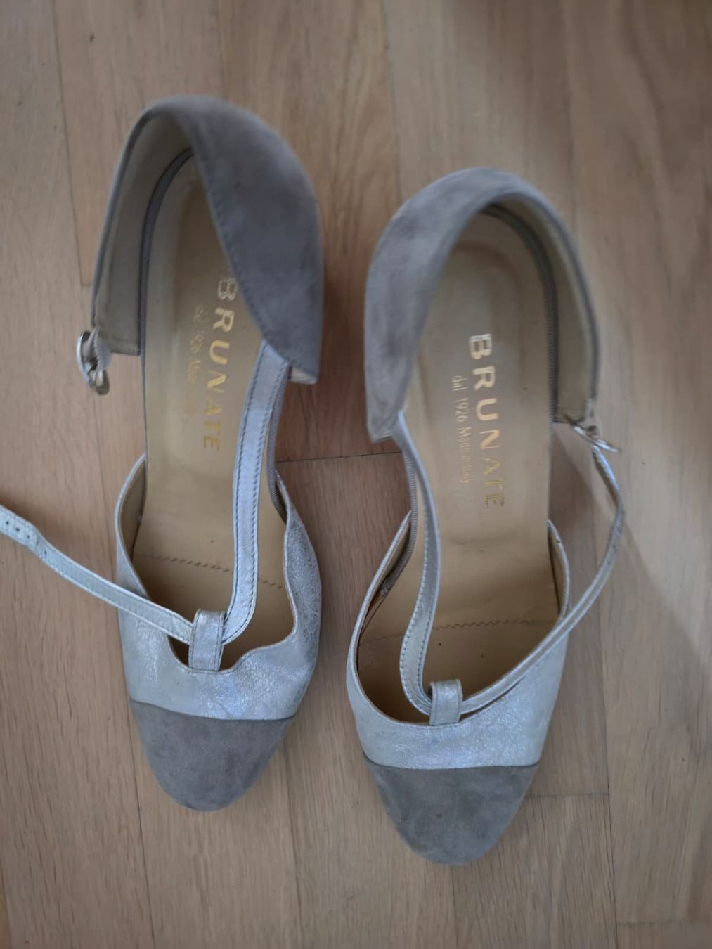 Scarpe da donna: Elegante Schuhe mit Absatz – Usato da Mettlen venduto da Janavana