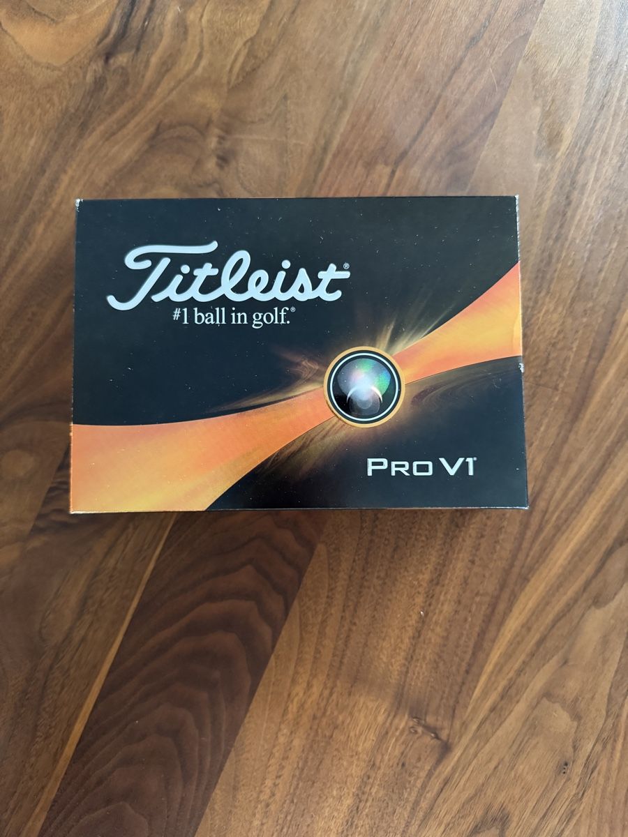 Titleist Palloni: Titleist Pro V1 Golfbälle neu – Nuovo e nell'imballaggio originale da Riken AG venduto da ClaudiaChristina