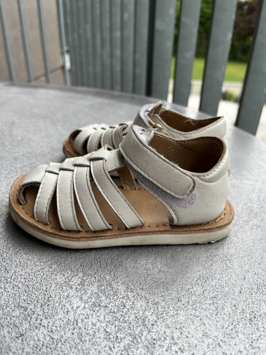 Vertbaudet Scarpe per ragazzi: Sandalettes en cuir, Vertbaudet T.22 – Usato da Hauterive NE venduto da Lipal 1