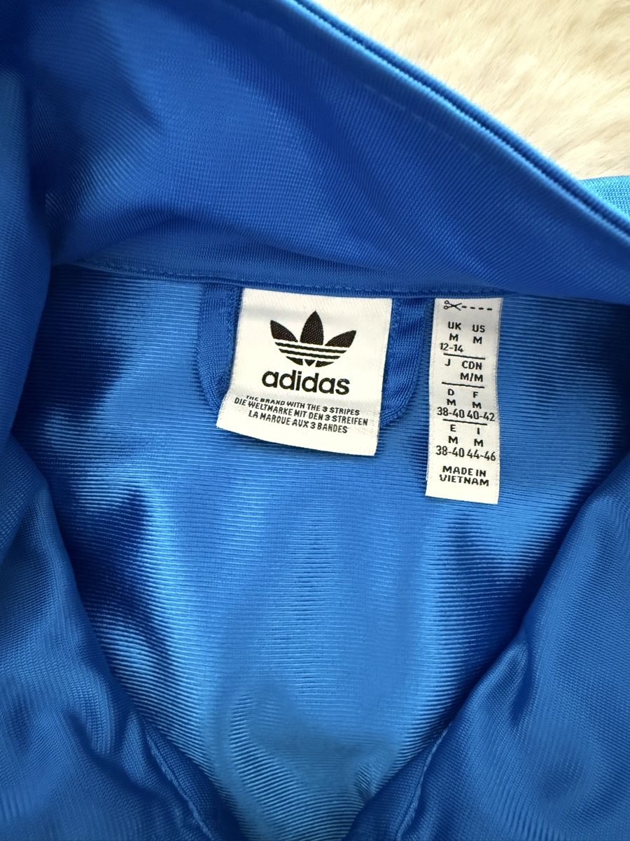 Adidas Giacche: Trainerjacke ADIDAS  – Nuovo (secondo la descrizione) da Dietikon venduto da turicum_77 3