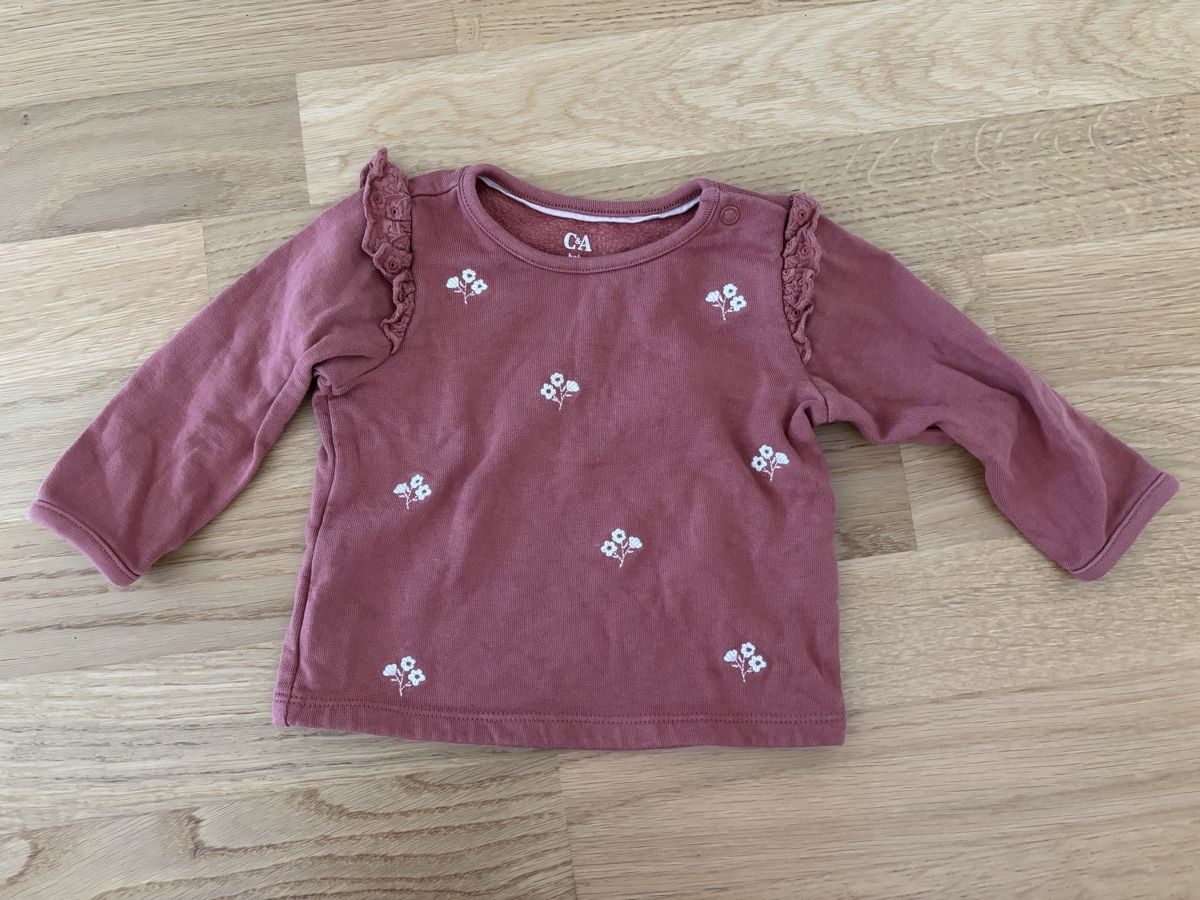C&A Maglioni & Felpe: Super süsser Pullover Gr. 68 – Usato da Remetschwil venduto da est_zk69