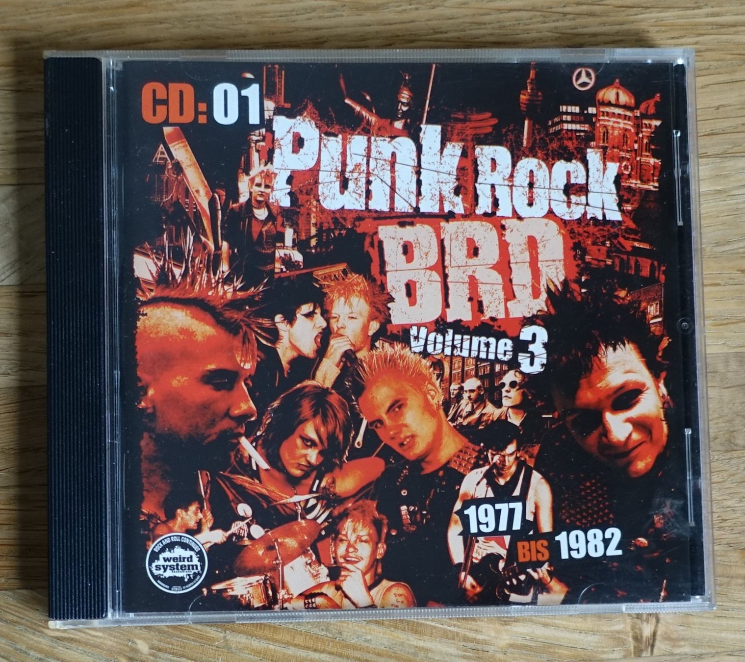 CD: Punk Rock BRD Volume 3 - D25 – Usato da Sessa venduto da discoverymedia