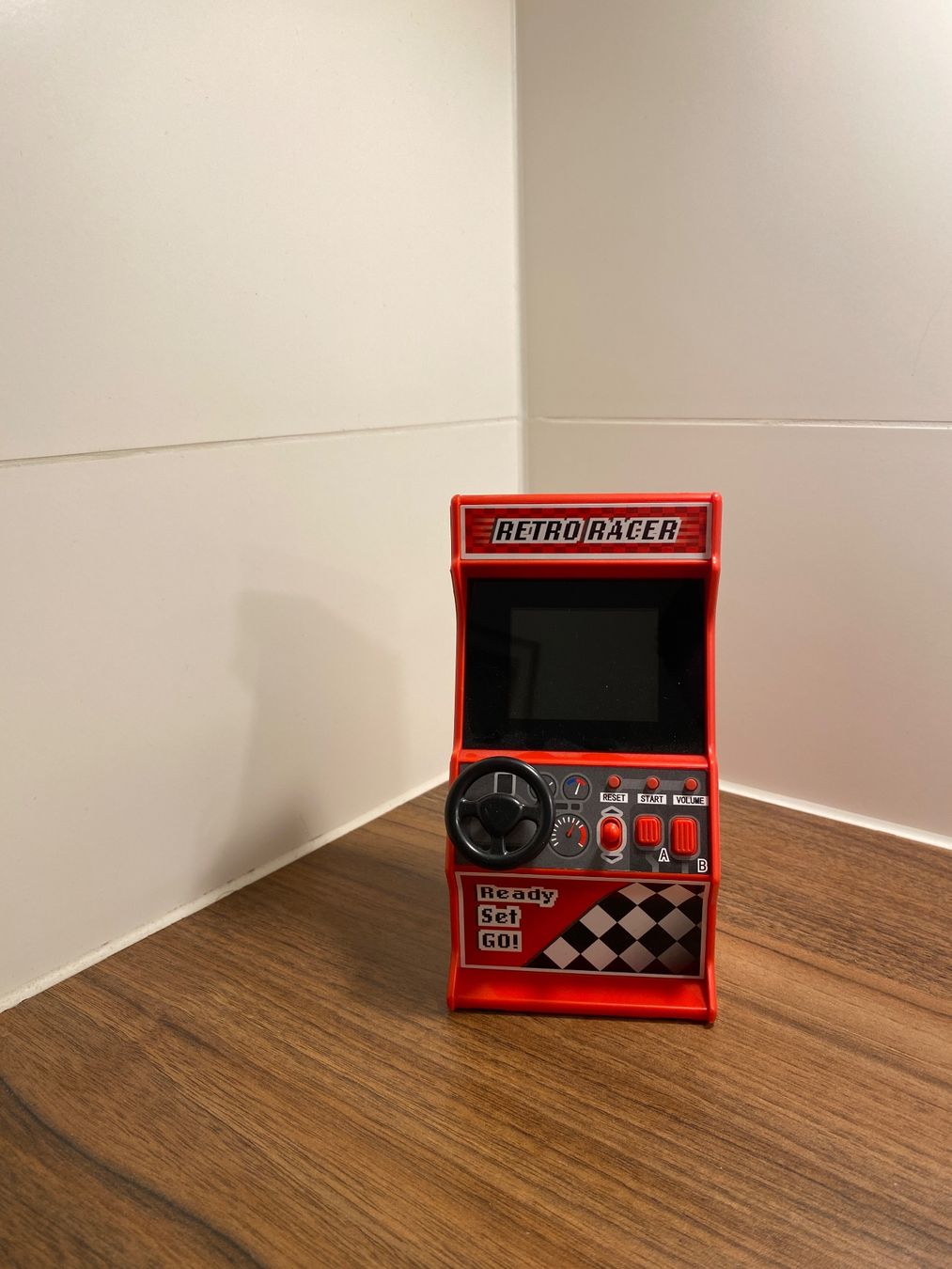 Console: Retro Racer Konsole mit 30 Spielen – Usato da Freienbach venduto da LlIiNnUuSs