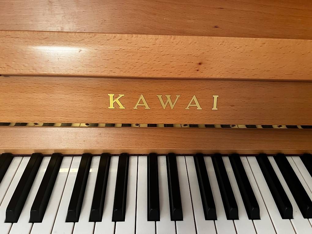 Instruments de musique: Piano en Hêtre clair – D'occasion à Alle par sandrineanimations 1
