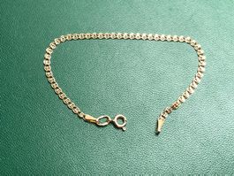 Filigranes und zartes Armband aus 14 Karat Roségold Au 585