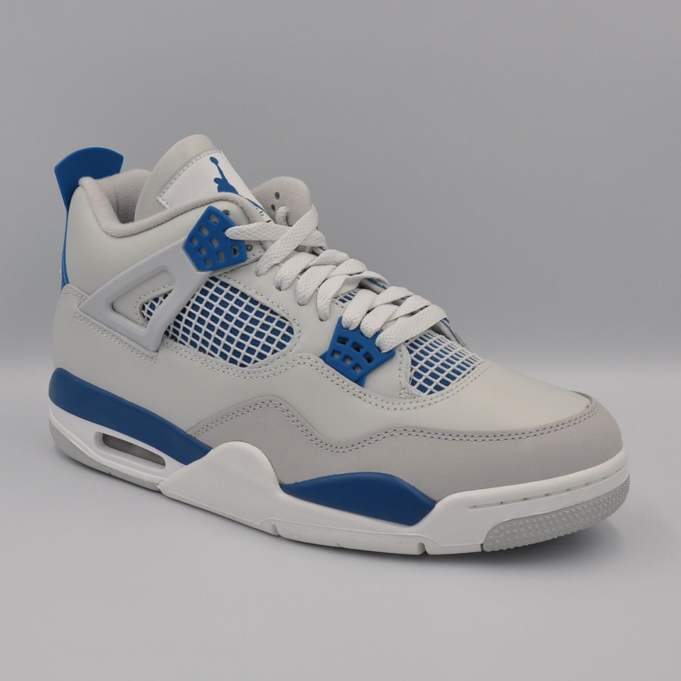 Jordan Scarpe da uomo: Jordan 4 Military Blue 44.5 – Nuovo e nell'imballaggio originale da Bern venduto da SneakerheavenLT 3