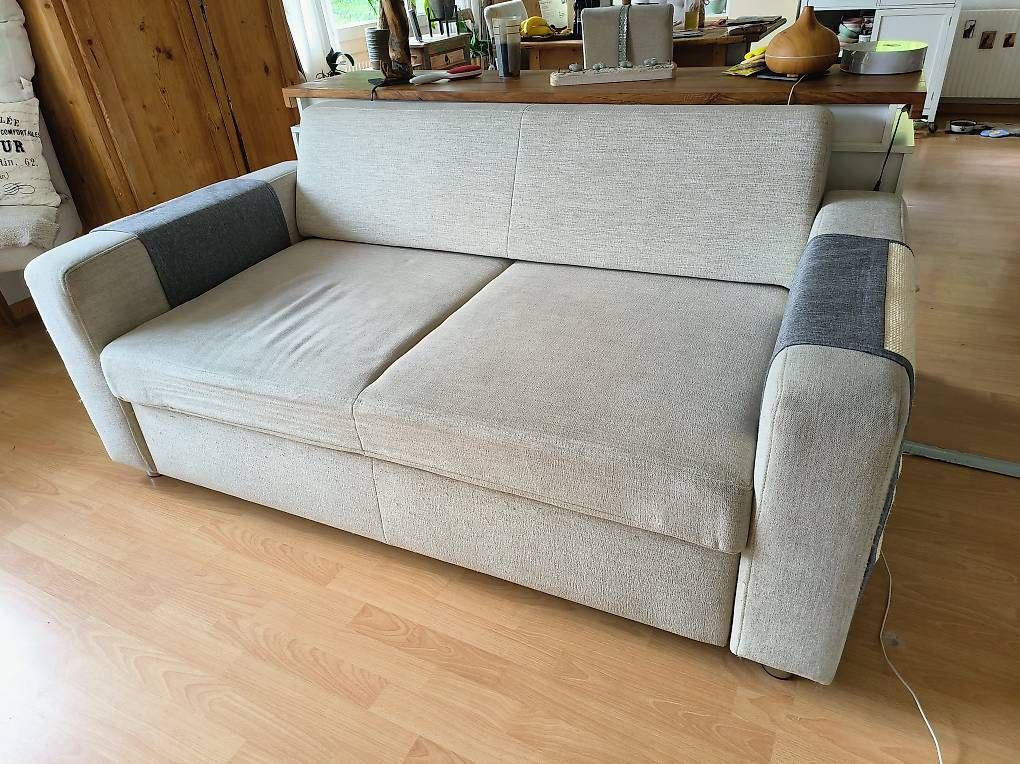 Divani: Schlafsofa beige grau mit Bettfunktion gebraucht – Usato da Chur venduto da Kasa1 2