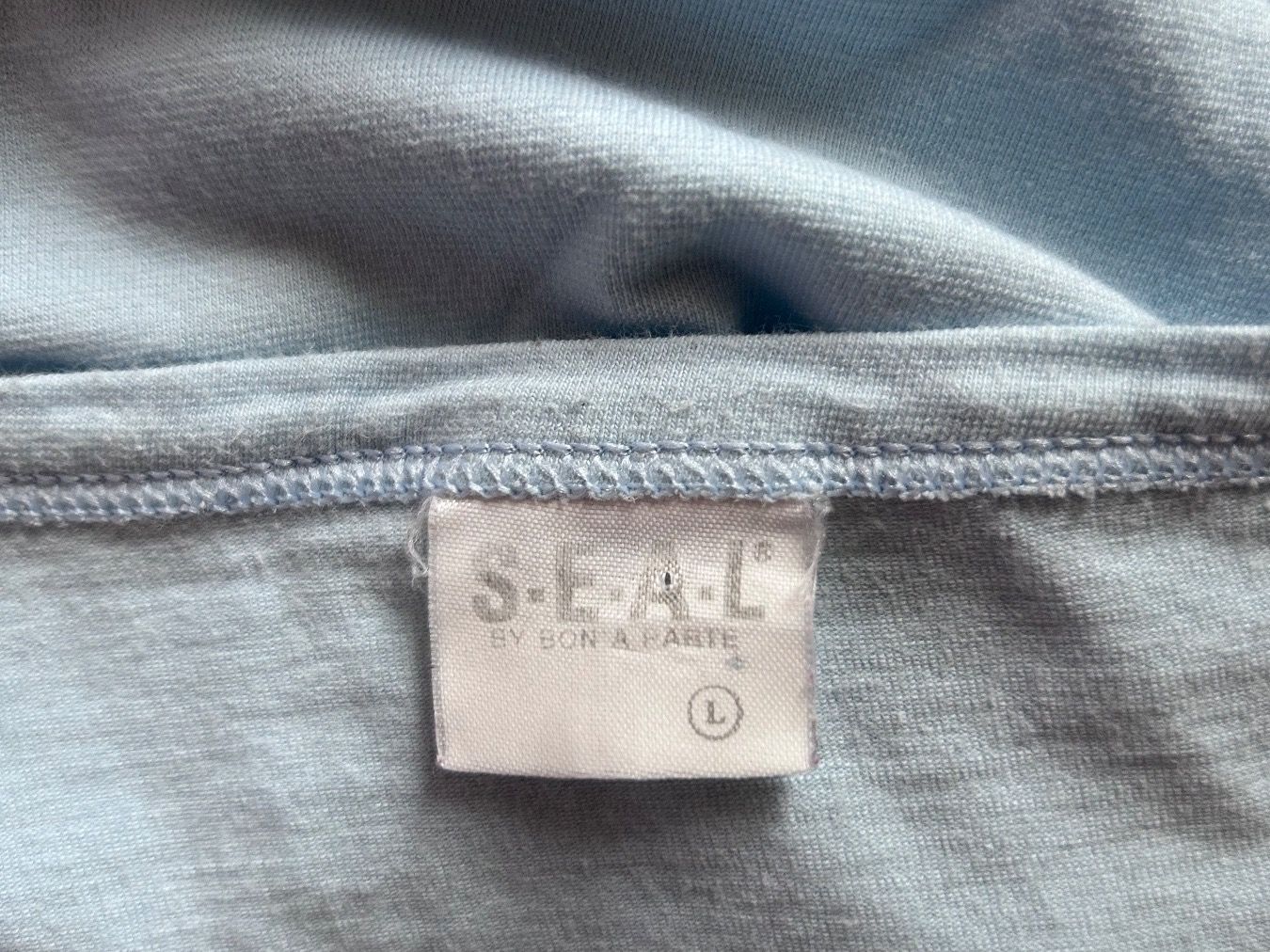 H&M T-shirt: Vintage T-Shirt – Usato da St. Gallen venduto da look-twice 3
