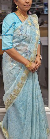 Elegant Blue Saree with Gold Accents