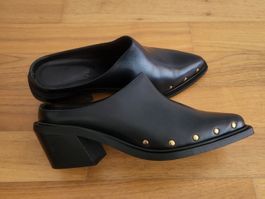 Damen Mules Alohas Leder schwarz mit Nieten neuwertig!