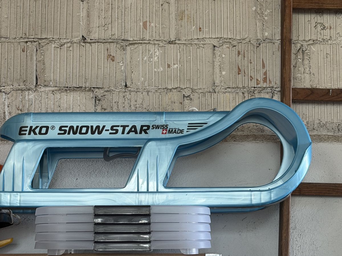 Eko Slitta: EKO Snow-Star Schlitten – Usato da Bern venduto da lea_8tqp