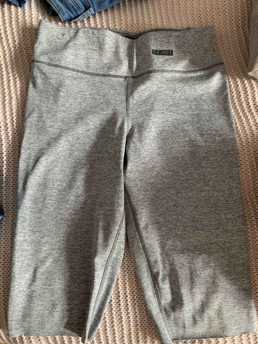 Calze & Collant: Legging genou gris – Usato da Montreux venduto da Izapeche811