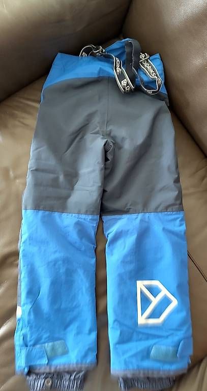 Didriksons Pantaloni: Didrikson Skihose Gr. 130 – Usato da Baar venduto da Tinna82 2