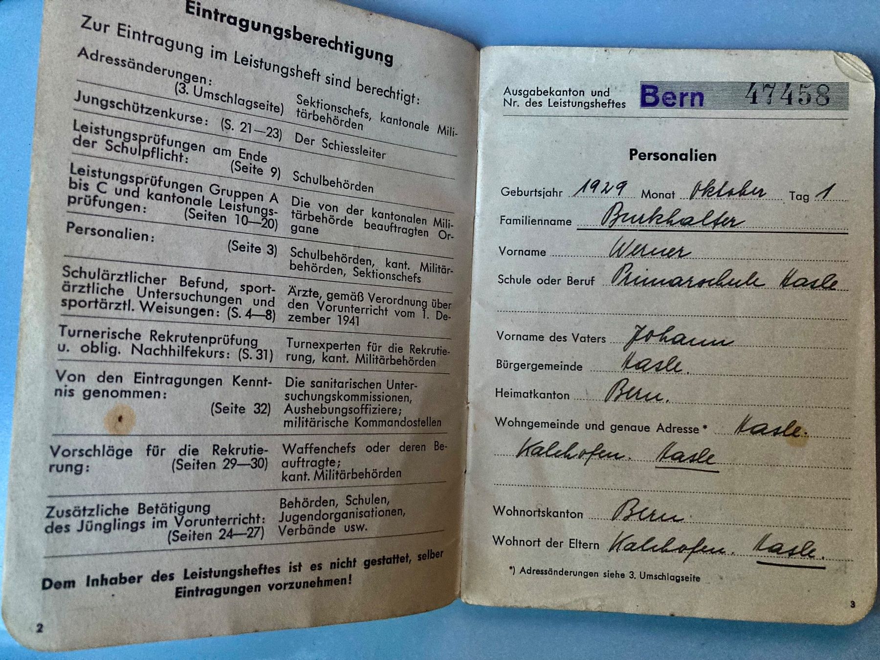 Documenti: Dienstbüchlein, Vorunterricht, Eidg. Leistungsheft, – Usato da Rüegsauschachen venduto da Andyalfredo 2