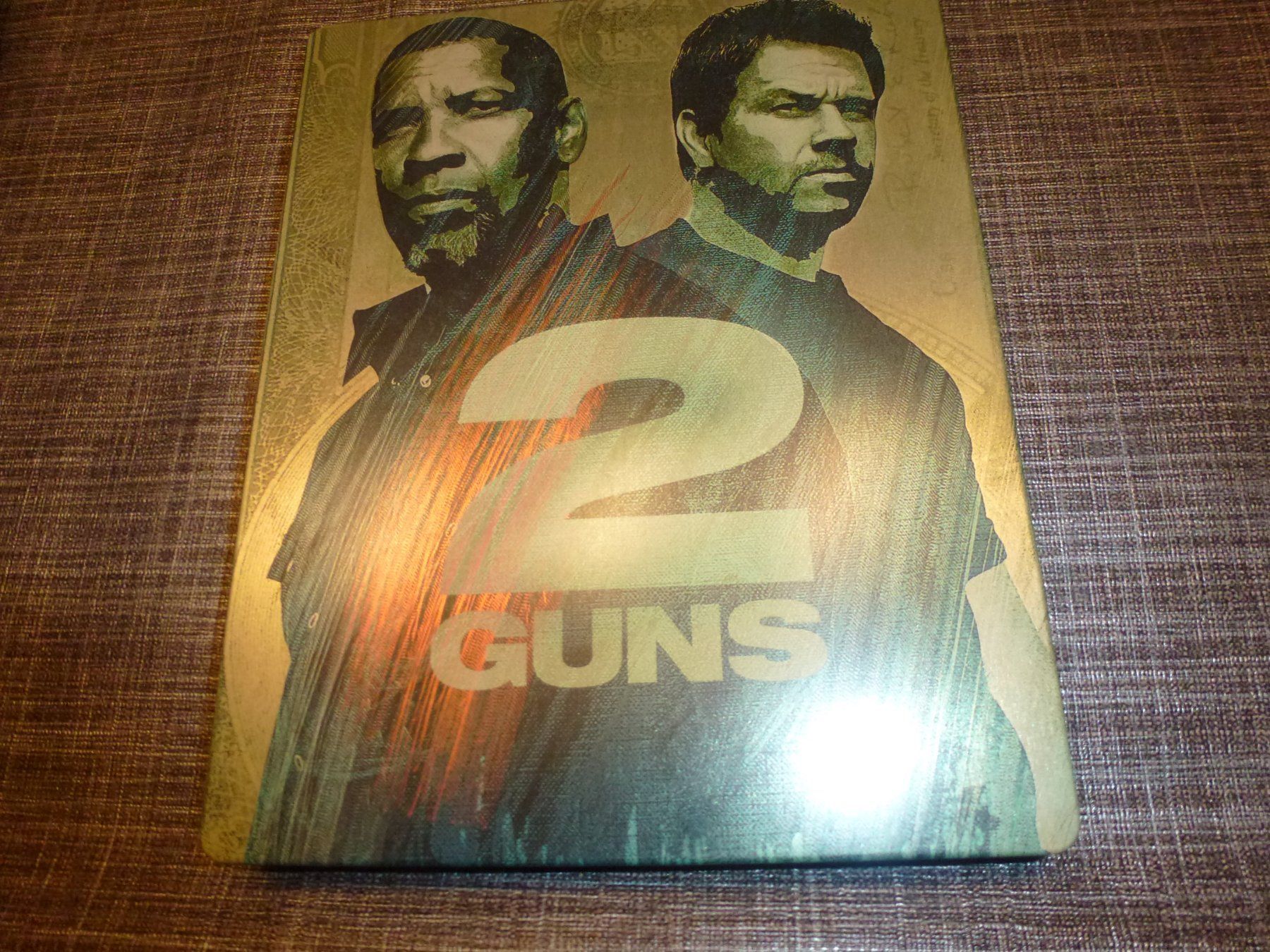 Tutti i DVDs: 2 Guns BLU-RAY STEELBOOK – Usato da Olten venduto da Disc-Verkauf