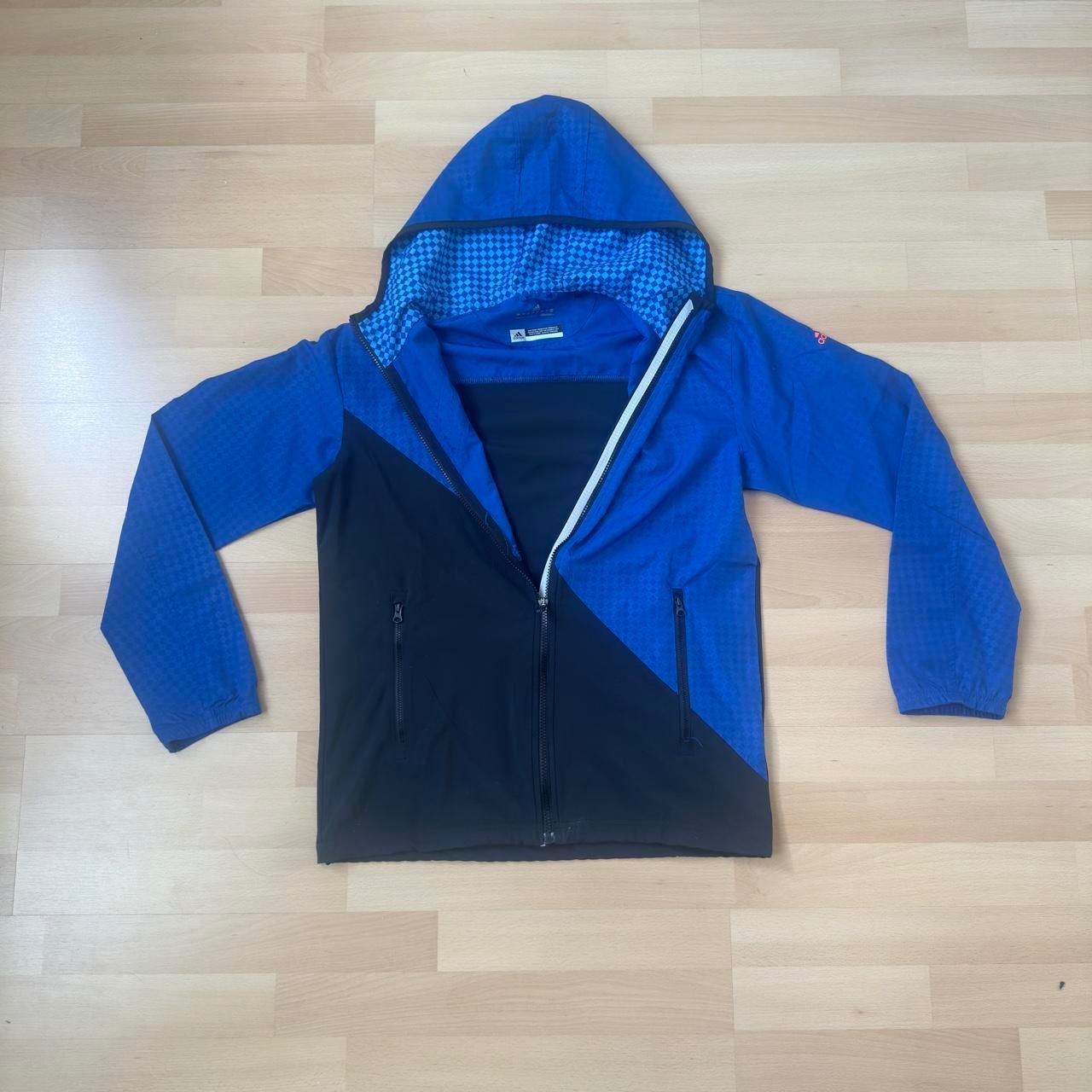 Adidas Jacken: Adidas Navy and Black Jacket – Neu (gemäss Beschreibung) aus Solothurn von boni03 4