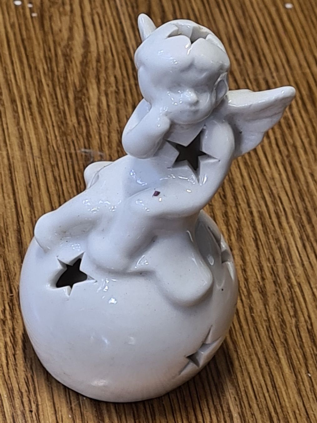 Statuette: Engelsfigur auf Kugel,10.5 x 6 cm – Usato da Amriswil venduto da kleindeko