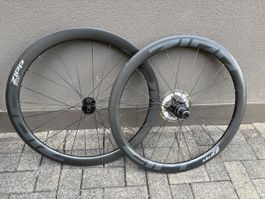 Carbon Laufradsatz Zipp 303s