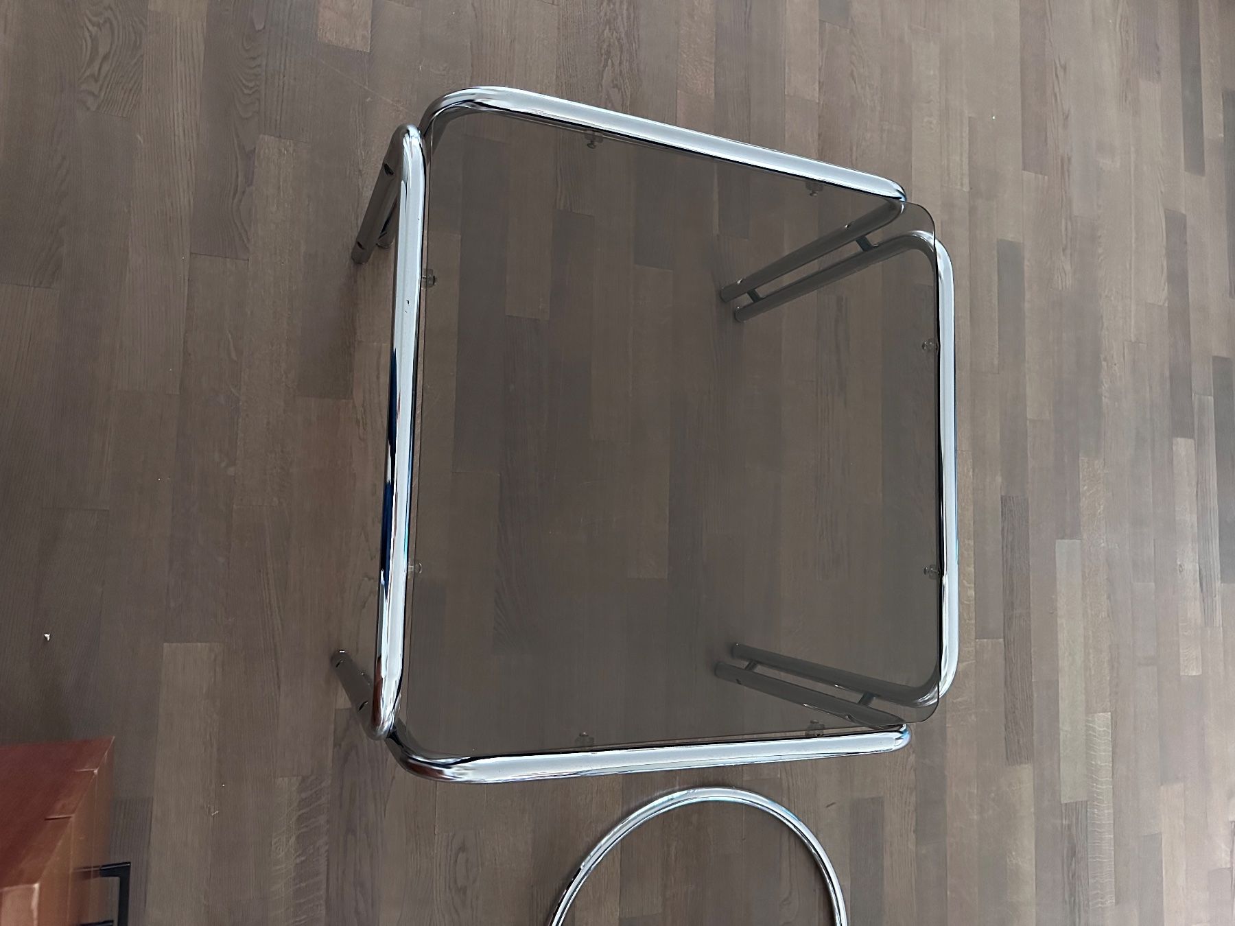 Tische: Vintage Couchtisch Chrom & Glas – Gebraucht aus Luzern von cam_f7qx 1