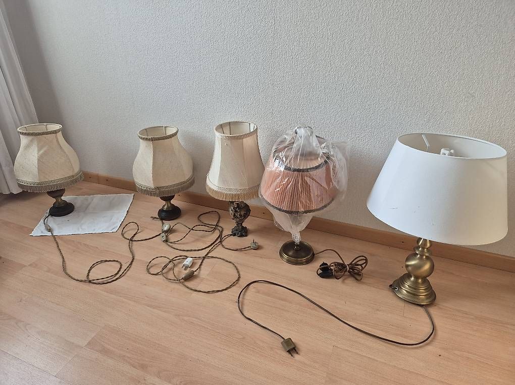 Lampade: Lampen mit Stoffschirm – Usato da Heerbrugg venduto da v_s_88zb