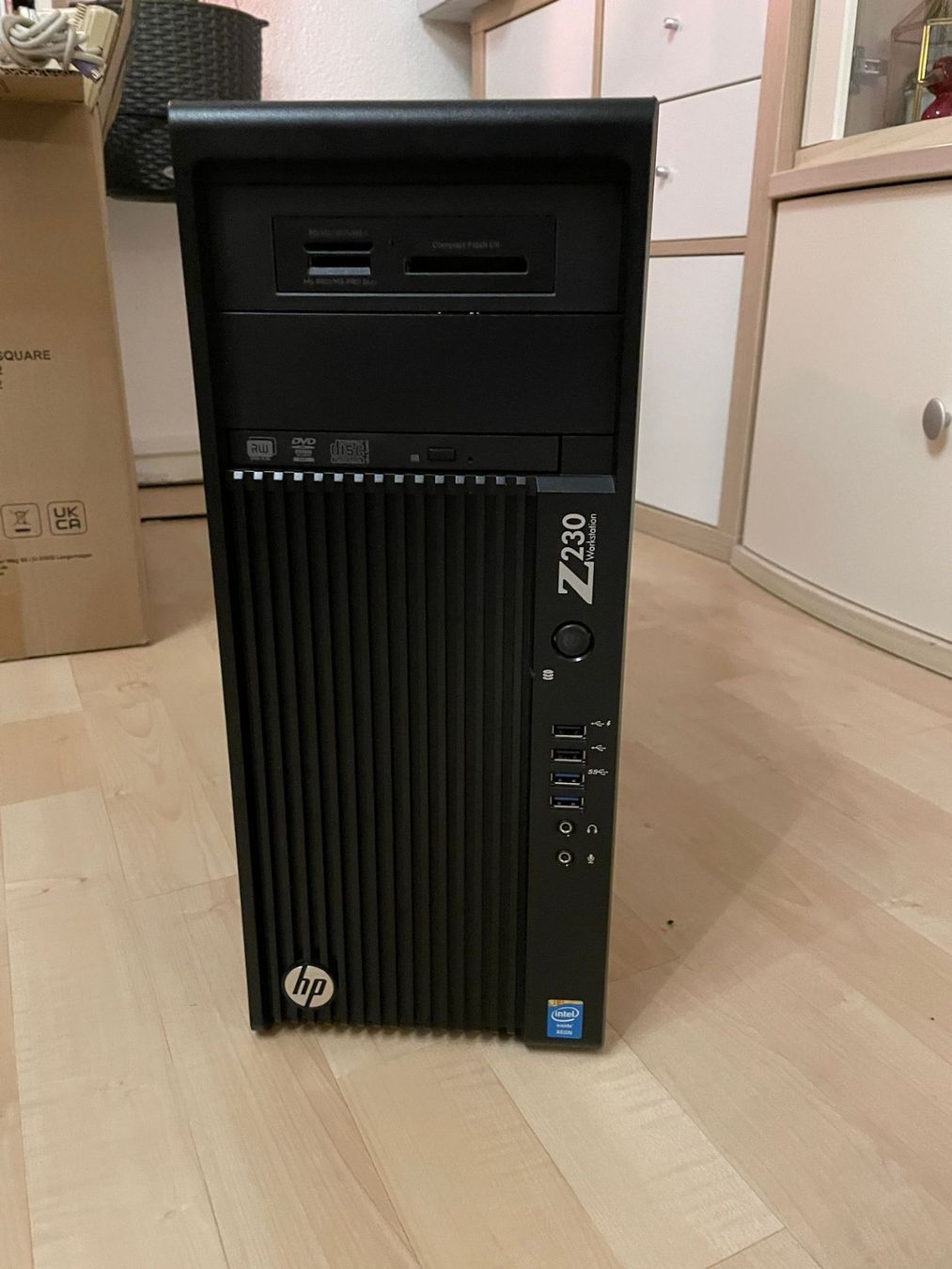 PC: HP Z230 Workstation – Usato da Alchenflüh venduto da Enemii