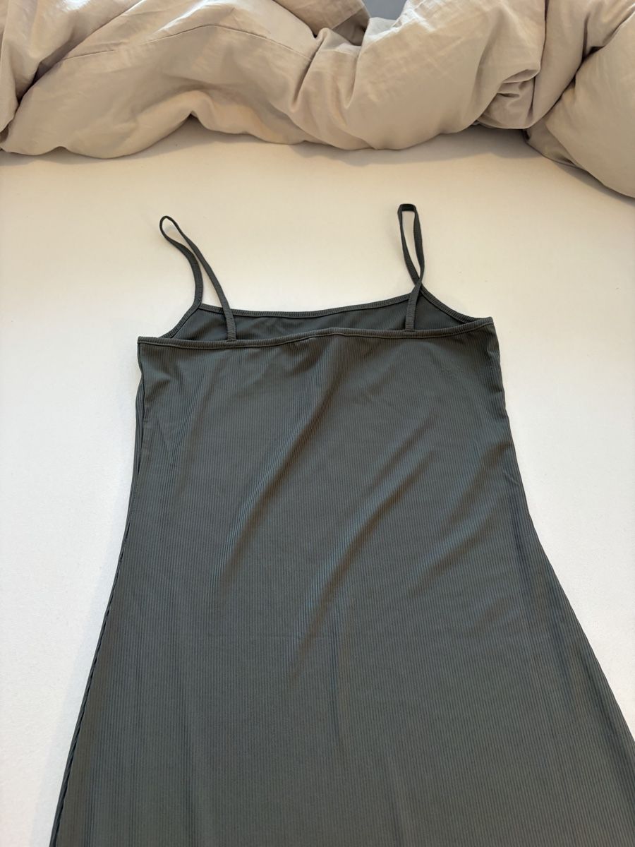 H&M Vestiti: Robe H&M kaki – Usato da Pully venduto da ari_78pk 2