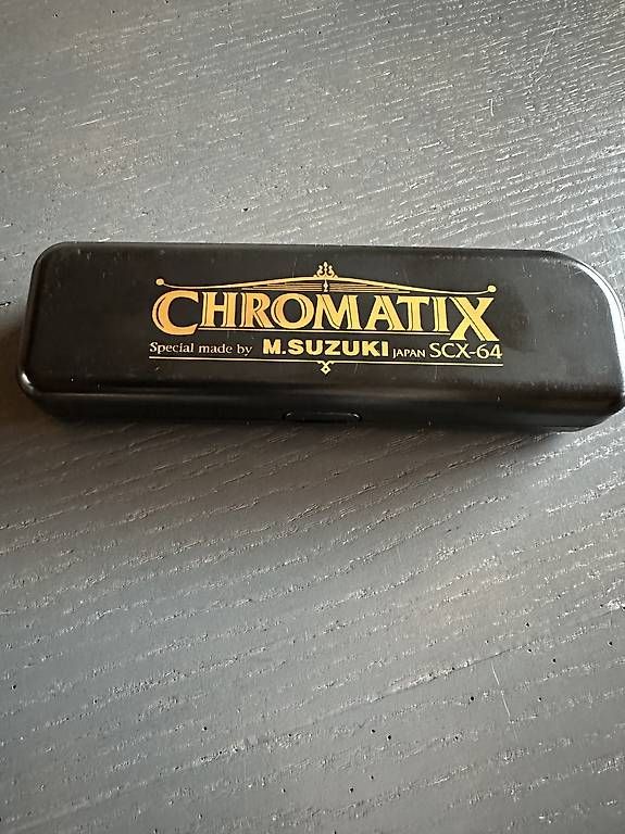 Strumenti musicali: Magnifique harmonica Chromatix Suzuki – Usato da Lausanne venduto da aoc1972