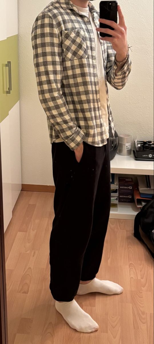 Camicie: Kariertes Hemd in Grau/Weiss Gr. M – Usato da Zürich venduto da Sime23 2