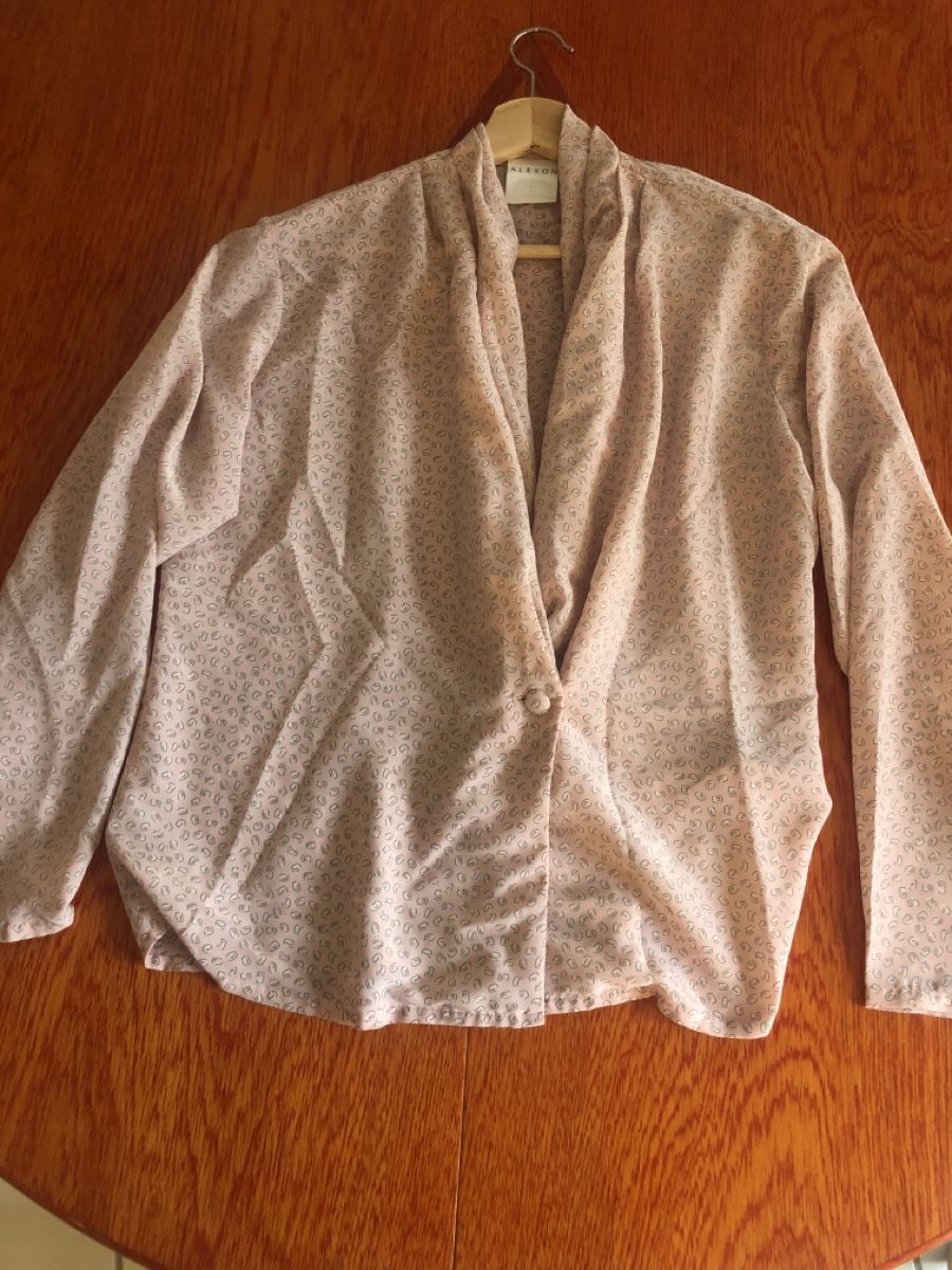 Chemisiers: Chemise  – Neuf (Voir description) à Etoy par lui_7mth