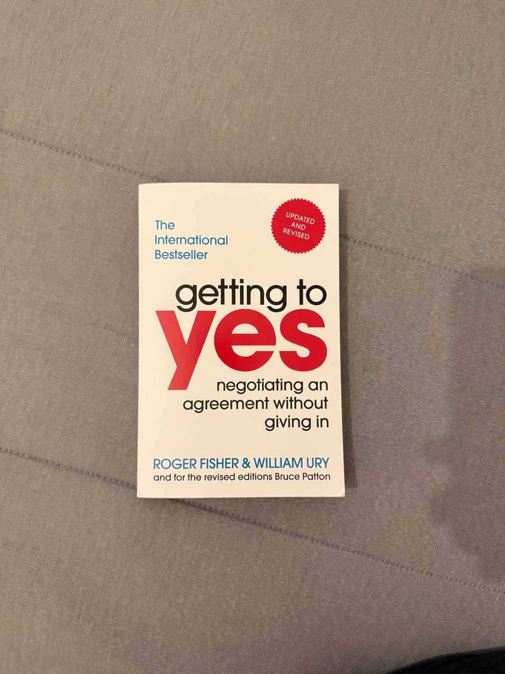 Libri: Getting to Yes: Negotiating Agreement Without Giving In – Usato da Zürich venduto da mei_wvq7