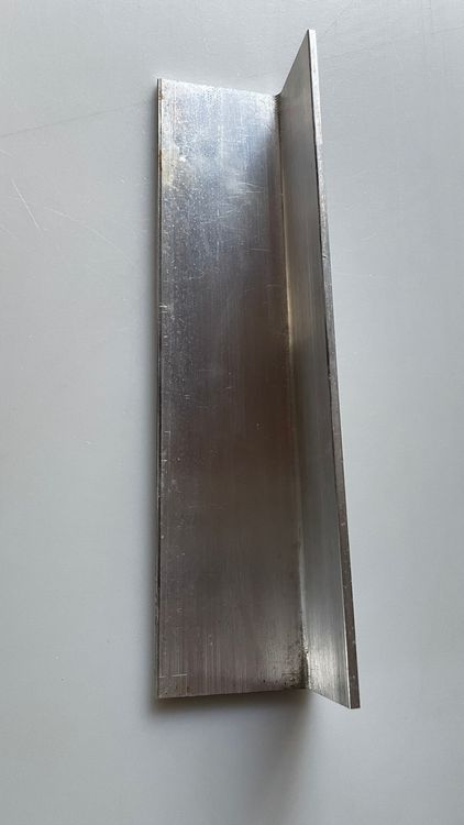 TechnoCut Aluminiumwinkel 25x10x2mm Anthrazit - 1500mm Pulverbeschichtet RAL 7016