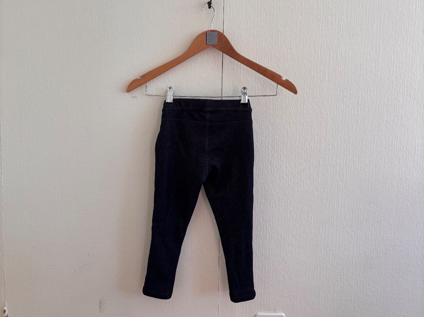 C&A Collant & Leggings: Leggings black colour simple style acceptable – Usato da St. Gallen venduto da eli_8jkk 1