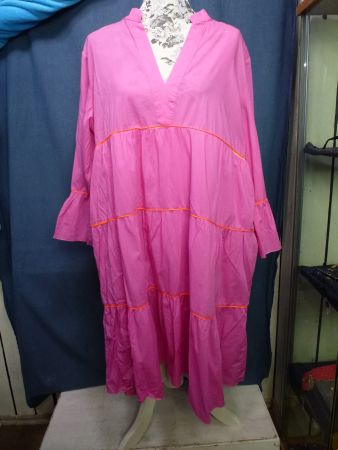 EMILY VAN DEN BERGH KLEID ROSA BLUSENKLEID GR 46 HALBARM
