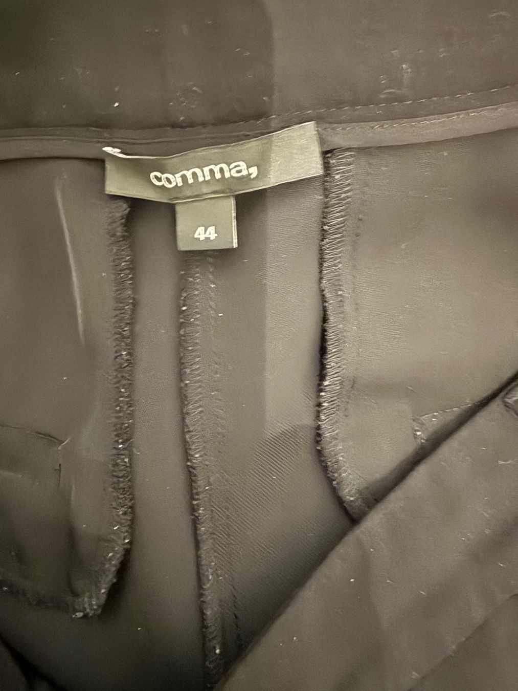 Comma Pantaloni: COMMA DAMENHOSE – Usato da Zürich venduto da flo_7cvq 1